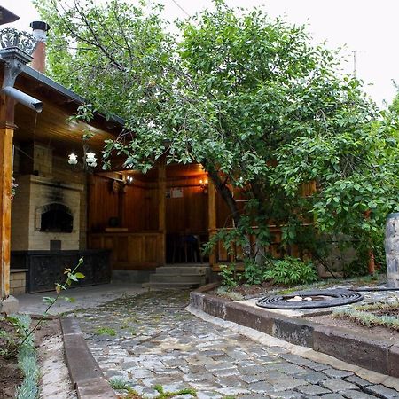 Guest House In Giumri Zewnętrze zdjęcie