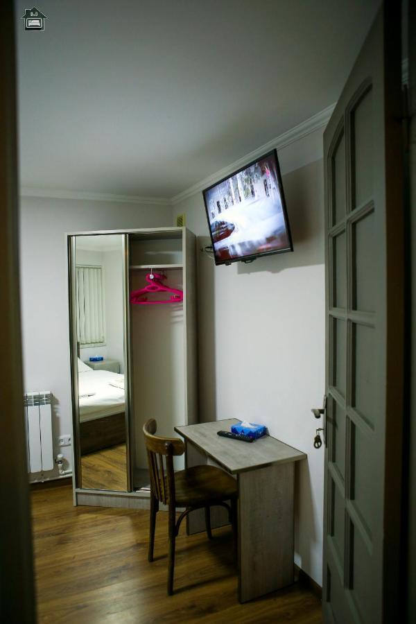 Guest House In Giumri Zewnętrze zdjęcie