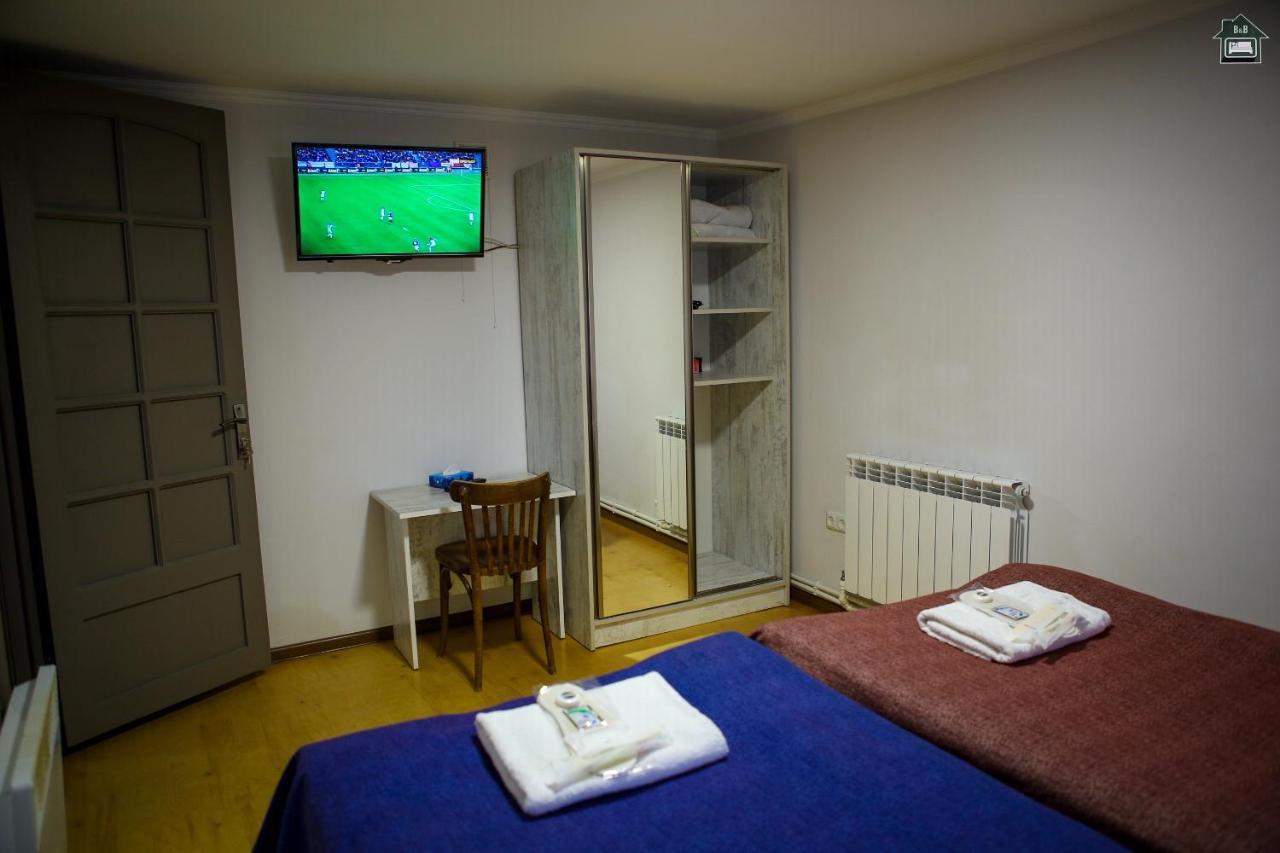 Guest House In Giumri Zewnętrze zdjęcie