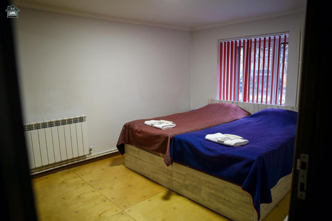 Guest House In Giumri Zewnętrze zdjęcie