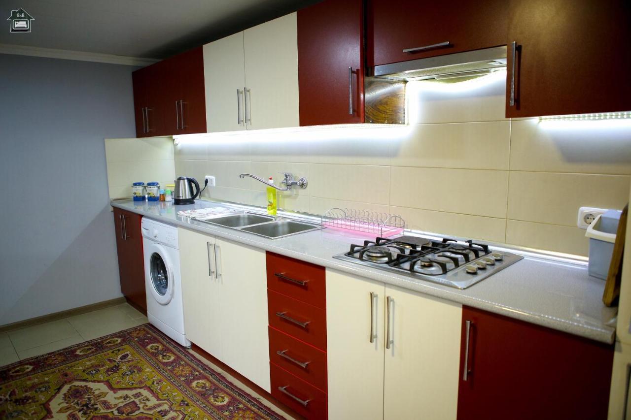Guest House In Giumri Zewnętrze zdjęcie